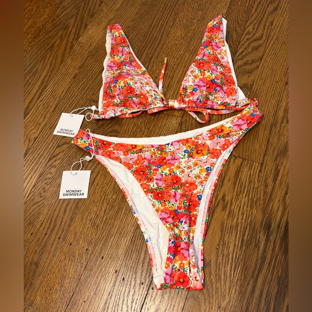 NWT Monday Swimwear Bikini in Petit Fleur Print